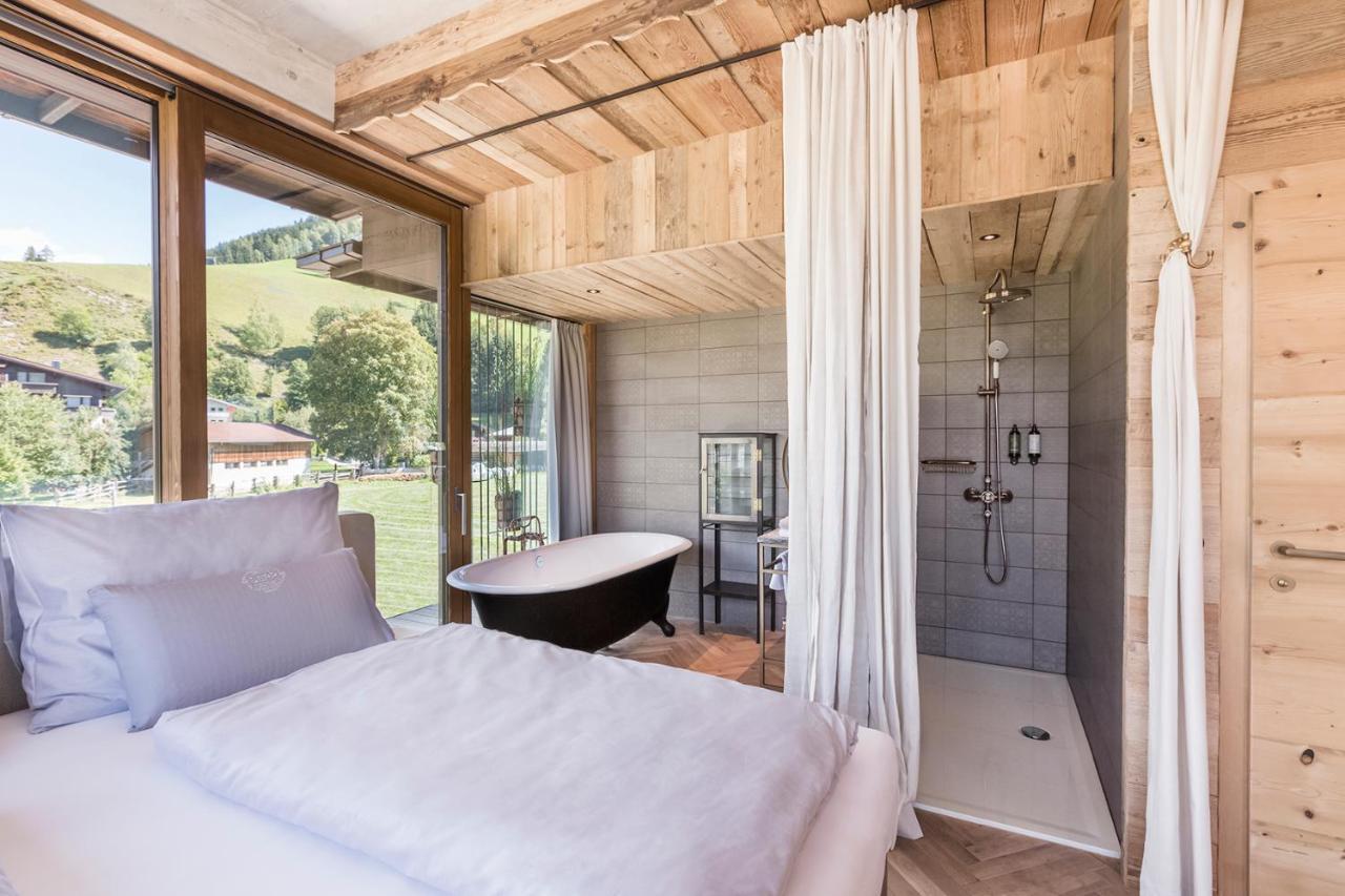 Hotel Sepp - Alpine Boutique Hotel - Adults Only Maria Alm am Steinernen Meer Bagian luar foto