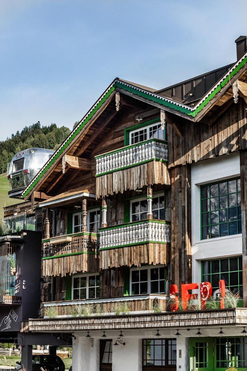 Hotel Sepp - Alpine Boutique Hotel - Adults Only Maria Alm am Steinernen Meer Bagian luar foto